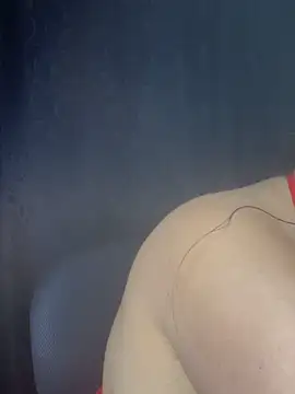 Snapshot of RsellAmb chatting on November 2025 05:06:01 AM RsellAmb online show from November 2025 05:06:01 AM