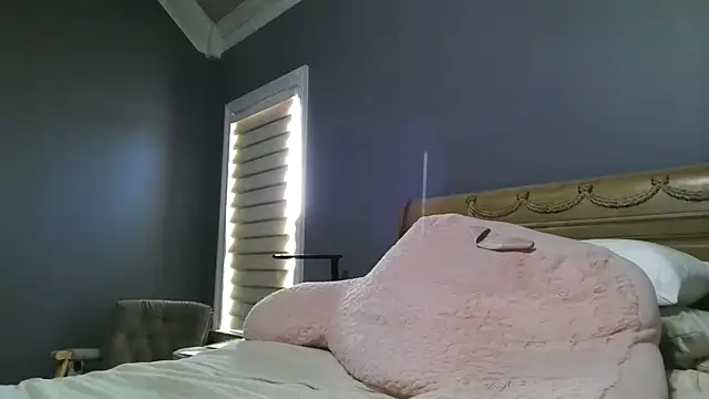 Lisaisluscious online show from March 2026 03:00:01 PM