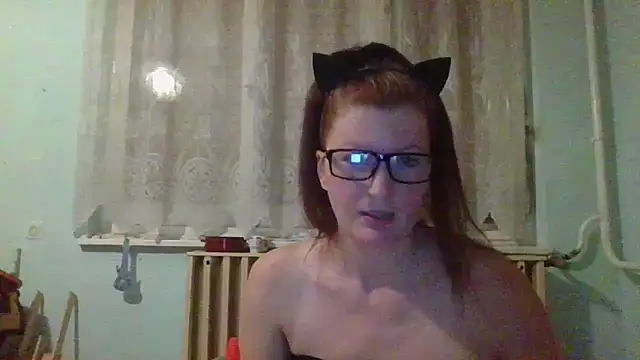 Analimado18 online show from October 2025 08:10:01 PM