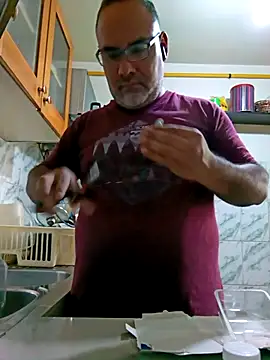 PhillDrake11 online show from April 2026 05:34:01 PM