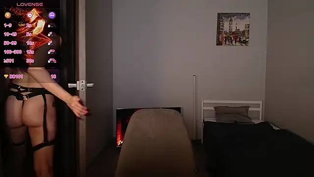 Snapshot of AliceTurnOn chatting on February 2026 10:50:02 PM AliceTurnOn online show from February 2026 10:50:02 PM