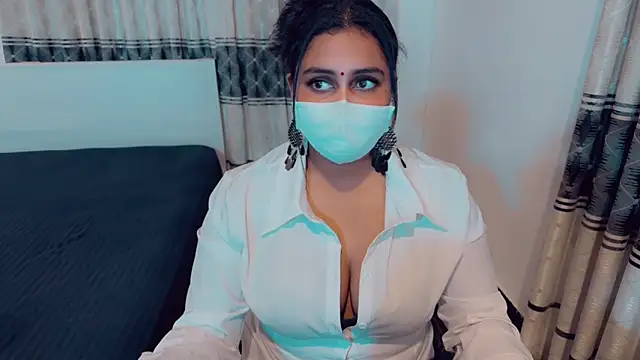Snapshot of SonY_CaM chatting on April 2026 05:15:02 PM SonY CaM online show from April 2026 05:15:02 PM