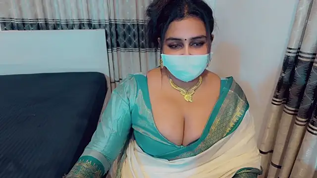 Snapshot of SonY_CaM chatting on May 2026 05:32:02 PM SonY CaM online show from May 2026 05:32:02 PM