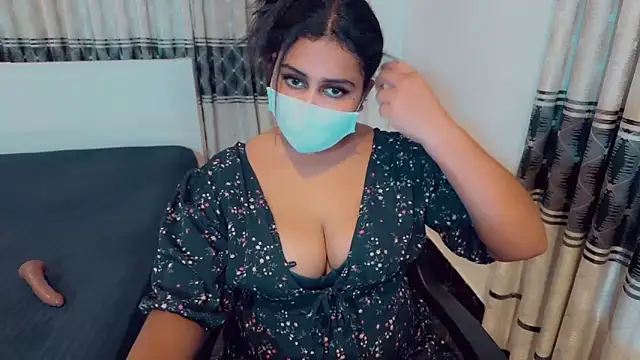 Snapshot of SonY_CaM chatting on May 2026 08:40:02 AM SonY CaM online show from May 2026 08:40:02 AM