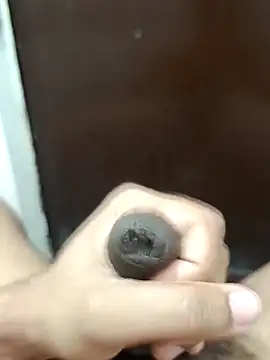 Snapshot of Deluxe_dick chatting on February 2026 12:28:01 PM Deluxe dick online show from February 2026 12:28:01 PM