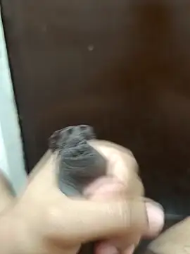 Snapshot of Deluxe_dick chatting on February 2026 12:58:01 PM Deluxe dick online show from February 2026 12:58:01 PM