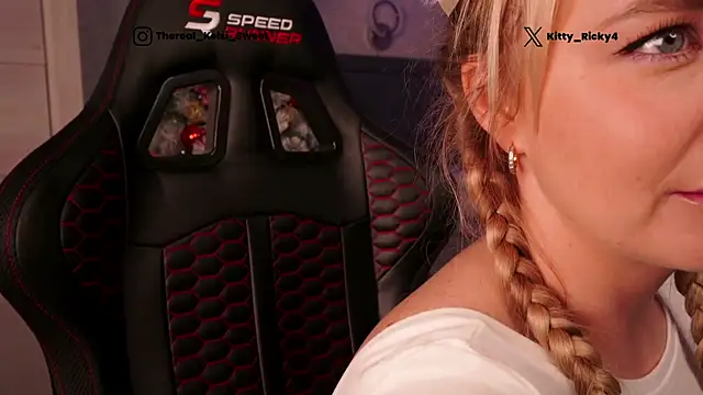 Kitty Ricky online show from January 2026 09:36:02 AM