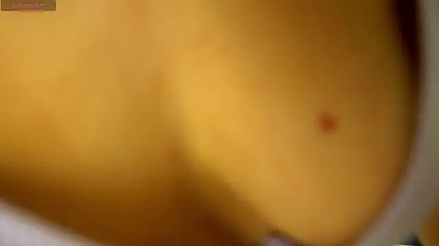 Snapshot of Danielle_Thomas chatting on December 2025 02:17:02 AM Danielle Thomas online show from December 2025 02:17:02 AM