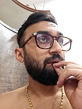 Snapshot of love4shownude chatting on March 2026 06:23:02 PM love4shownude online show from March 2026 06:23:02 PM