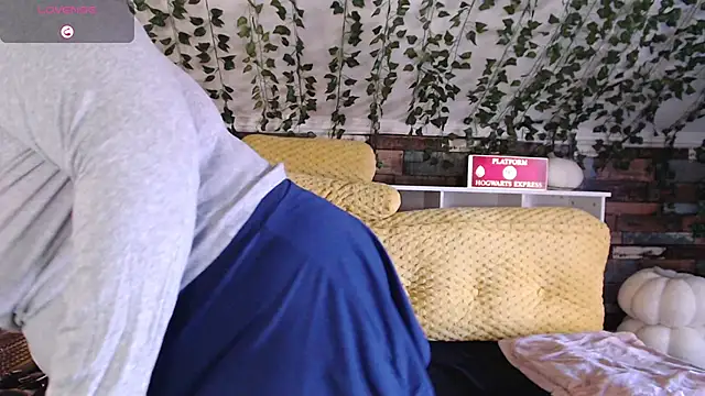 -khayaparker online show from January 2025 08:05:02 PM