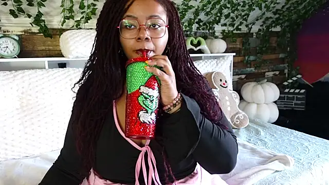 -khayaparker online show from February 2025 01:36:01 PM