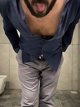 Snapshot of Spicy_aryan chatting on April 2026 12:17:02 PM Spicy aryan online show from April 2026 12:17:02 PM