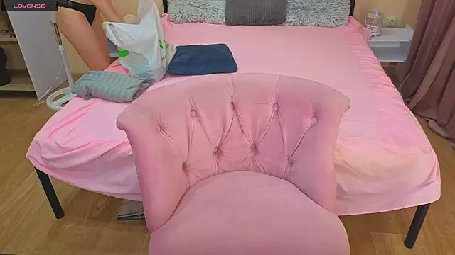 CharmedDoll online show from May 2026 06:20:01 AM