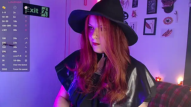 auroralatexprincess online show from October 2025 08:09:02 PM