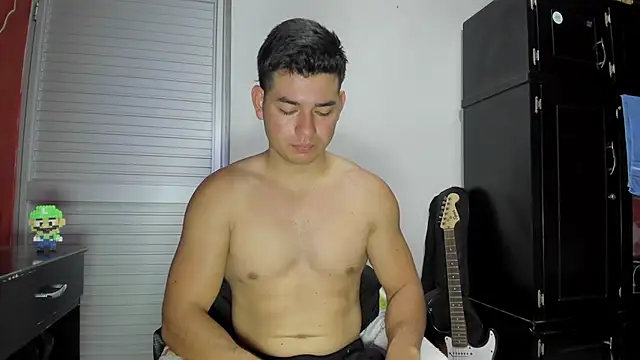 Snapshot of VincentSavage chatting on February 2026 12:15:02 AM VincentSavage online show from February 2026 12:15:02 AM