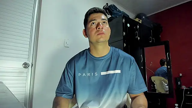 Snapshot of VincentSavage chatting on February 2026 05:32:01 PM VincentSavage online show from February 2026 05:32:01 PM