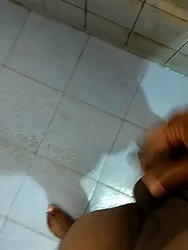 Snapshot of dinesh682 chatting on November 2025 07:56:02 PM dinesh682 online show from November 2025 07:56:02 PM