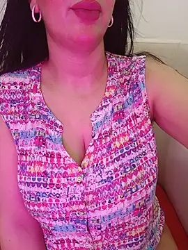 Snapshot of Queen_sousou chatting on June 2026 10:52:02 PM Queen sousou online show from June 2026 10:52:02 PM