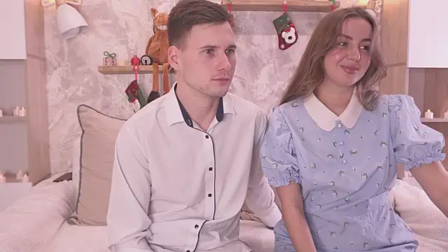 Snapshot of FluffyHat chatting on January 2026 05:49:02 PM FluffyHat online show from January 2026 05:49:02 PM