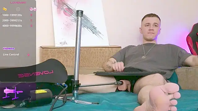 Snapshot of Ethan_and_mike chatting on March 2025 11:03:01 AM Ethan and mike online show from March 2025 11:03:01 AM