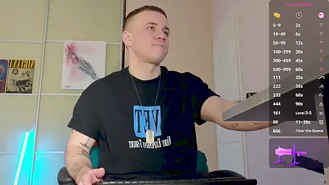 Snapshot of Ethan_and_mike chatting on October 2025 11:43:02 AM Ethan and mike online show from October 2025 11:43:02 AM