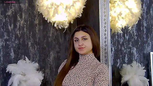 NicolePlay online show from January 2025 05:52:01 AM