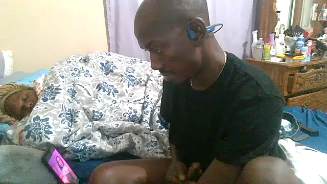 RinsingWood84 online show from April 2026 09:35:02 AM