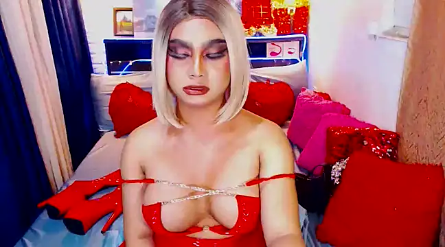 TsGoddessNhicolle online show from January 2025 02:07:02 AM