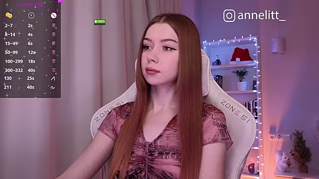 Snapshot of Annelitt chatting on January 2025 07:55:01 PM Annelitt online show from January 2025 07:55:01 PM