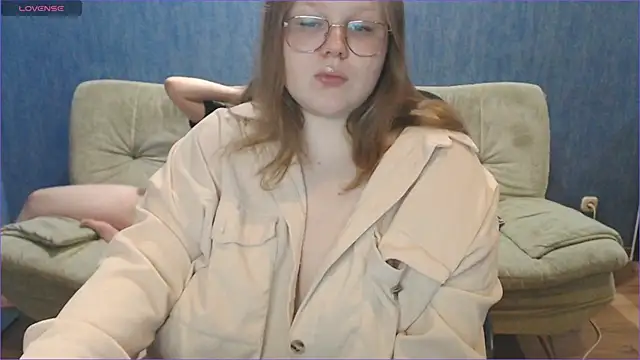 Touch me more please online show from March 2025 09:43:02 PM