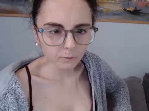 Snapshot of cleophee chatting on February 2025 10:04:01 AM cleophee online show from February 2025 10:04:01 AM