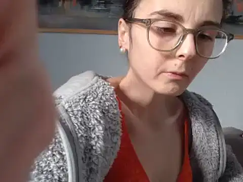 Snapshot of cleophee chatting on February 2025 10:33:02 AM cleophee online show from February 2025 10:33:02 AM