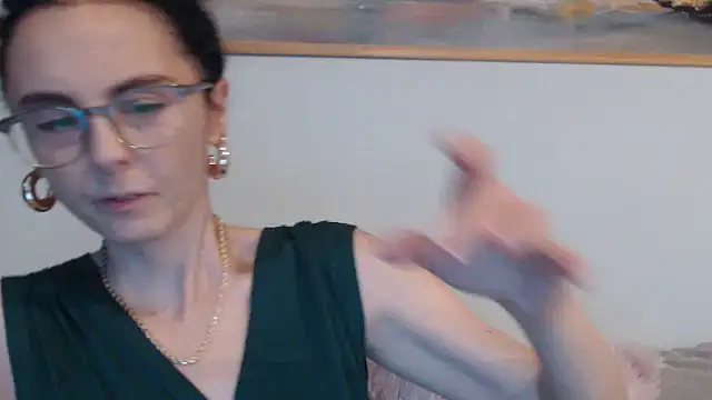 Snapshot of cleophee chatting on October 2025 05:57:02 AM cleophee online show from October 2025 05:57:02 AM