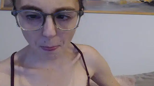 Snapshot of cleophee chatting on October 2025 06:43:02 AM cleophee online show from October 2025 06:43:02 AM