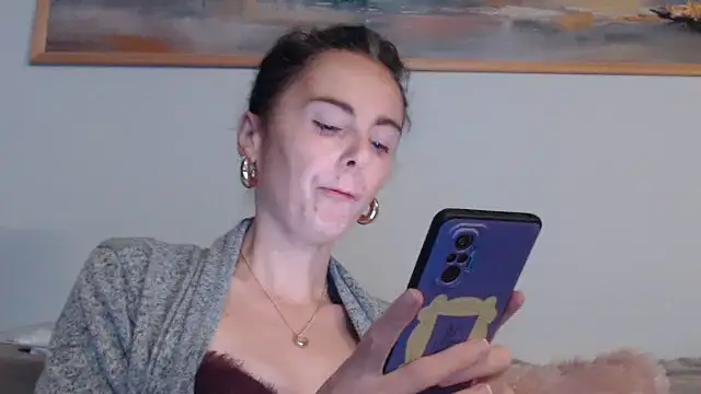 Snapshot of cleophee chatting on December 2025 06:52:01 AM cleophee online show from December 2025 06:52:01 AM