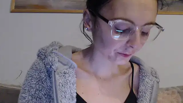 Snapshot of cleophee chatting on January 2026 07:01:02 AM cleophee online show from January 2026 07:01:02 AM