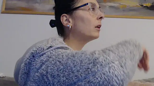 Snapshot of cleophee chatting on February 2026 07:27:02 AM cleophee online show from February 2026 07:27:02 AM