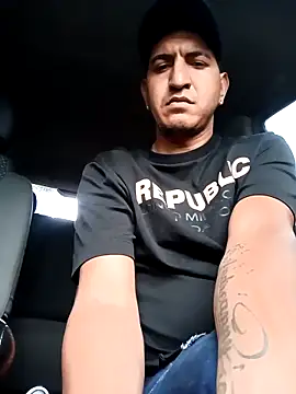 stivens dick1 online show from April 2026 09:42:02 PM