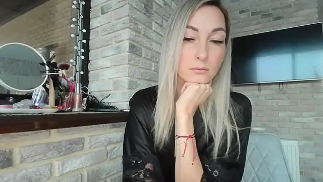 StarryHanna online show from February 2026 02:35:01 PM