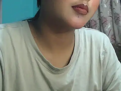 NancyRuvi online show from October 2025 05:35:01 PM