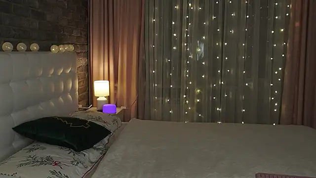 starrydoll online show from December 2024 09:04:02 PM