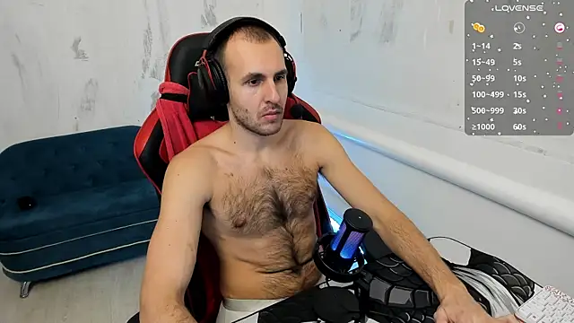 Snapshot of Raamoss chatting on December 2024 08:49:02 AM Raamoss online show from December 2024 08:49:02 AM