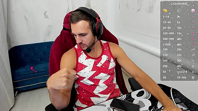 Snapshot of Raamoss chatting on March 2025 09:16:01 PM Raamoss online show from March 2025 09:16:01 PM