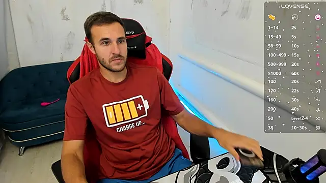 Snapshot of Raamoss chatting on March 2025 12:46:02 PM Raamoss online show from March 2025 12:46:02 PM