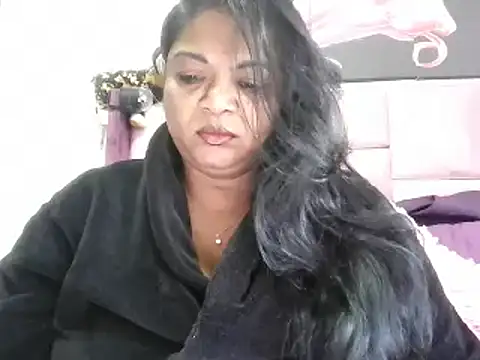 IndianDelia online show from May 2026 05:02:02 AM