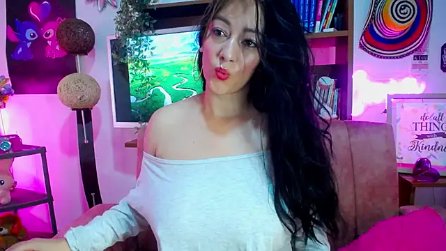 Snapshot of CiaraaSweet chatting on April 2026 11:20:02 PM CiaraaSweet online show from April 2026 11:20:02 PM
