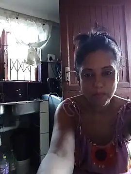 Mahi4luv online show from February 2026 04:34:02 PM