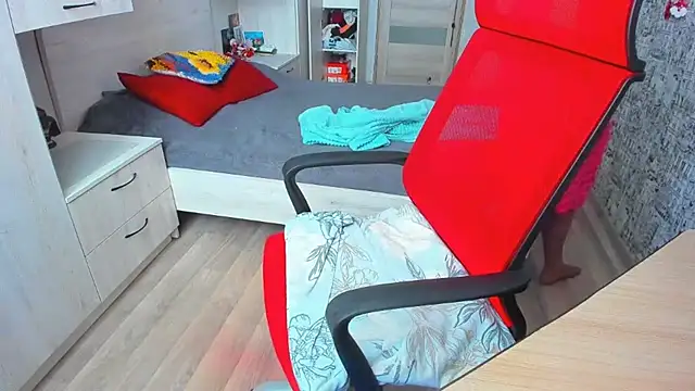 DUSSY PUSSY online show from February 2025 07:49:01 AM