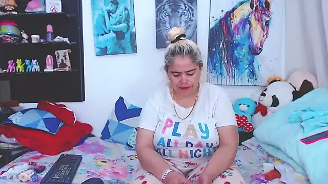 estrellita fugaz16x online show from March 2025 03:40:01 AM