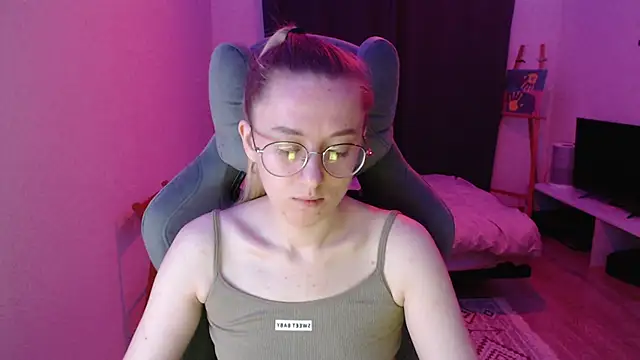 AnabelFrel online show from October 2025 12:11:02 AM